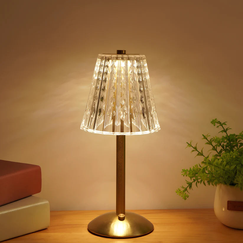 Lampada da tavolo in cristallo dorato